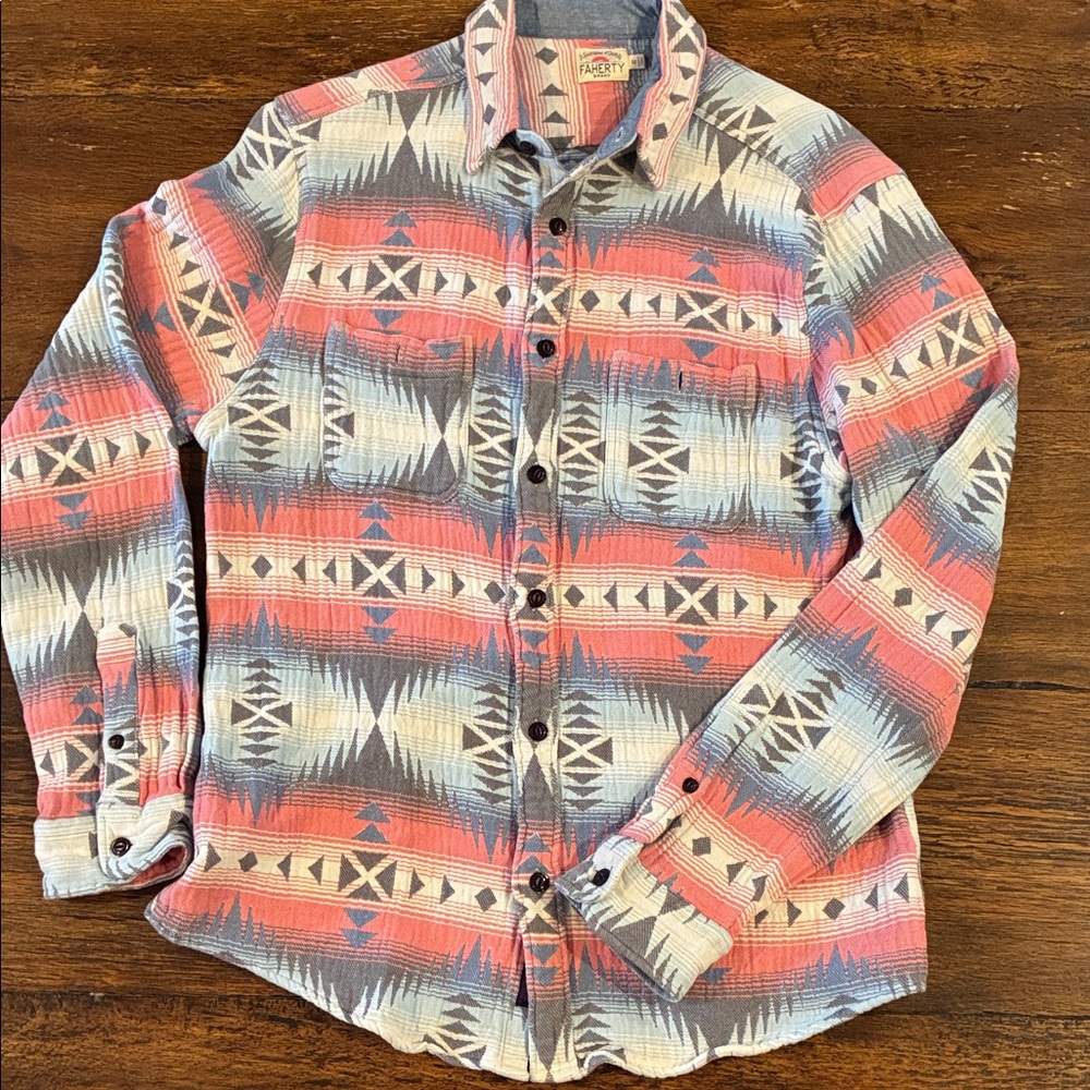 Faherty Coral and Blue Patterned Men's Shirt